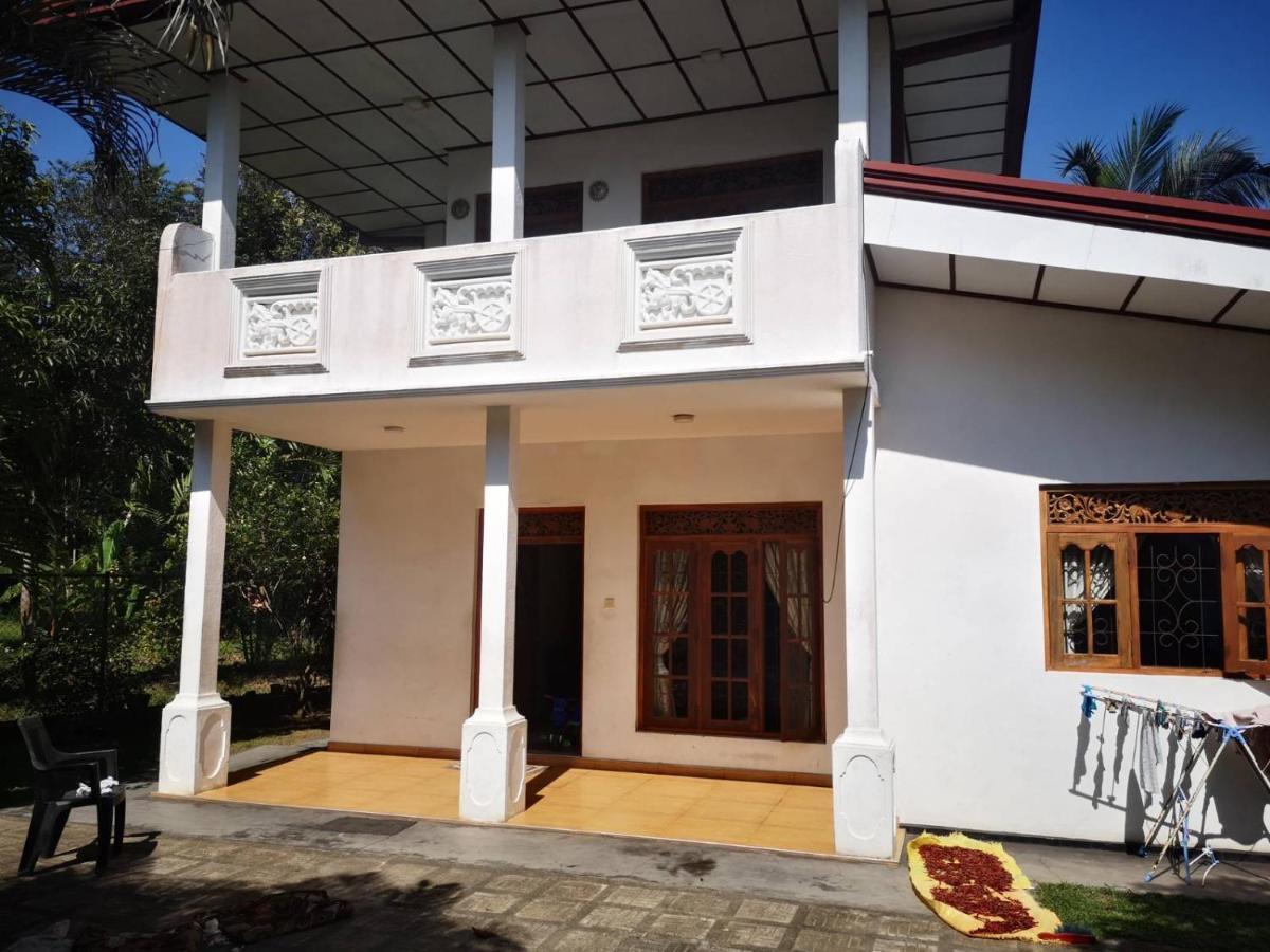 Sithu Guesthouse Bentota Dış mekan fotoğraf